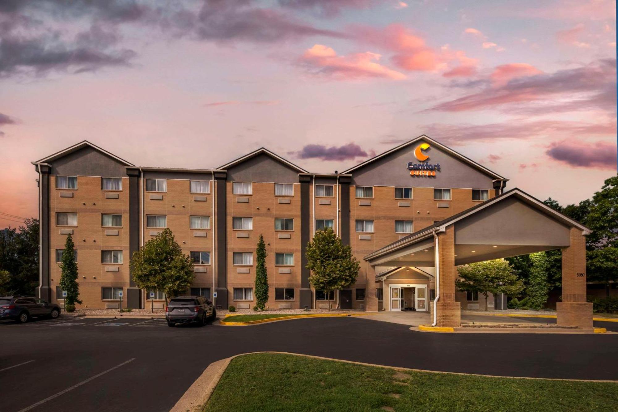 Comfort Suites Keeneland Lexington Buitenkant foto