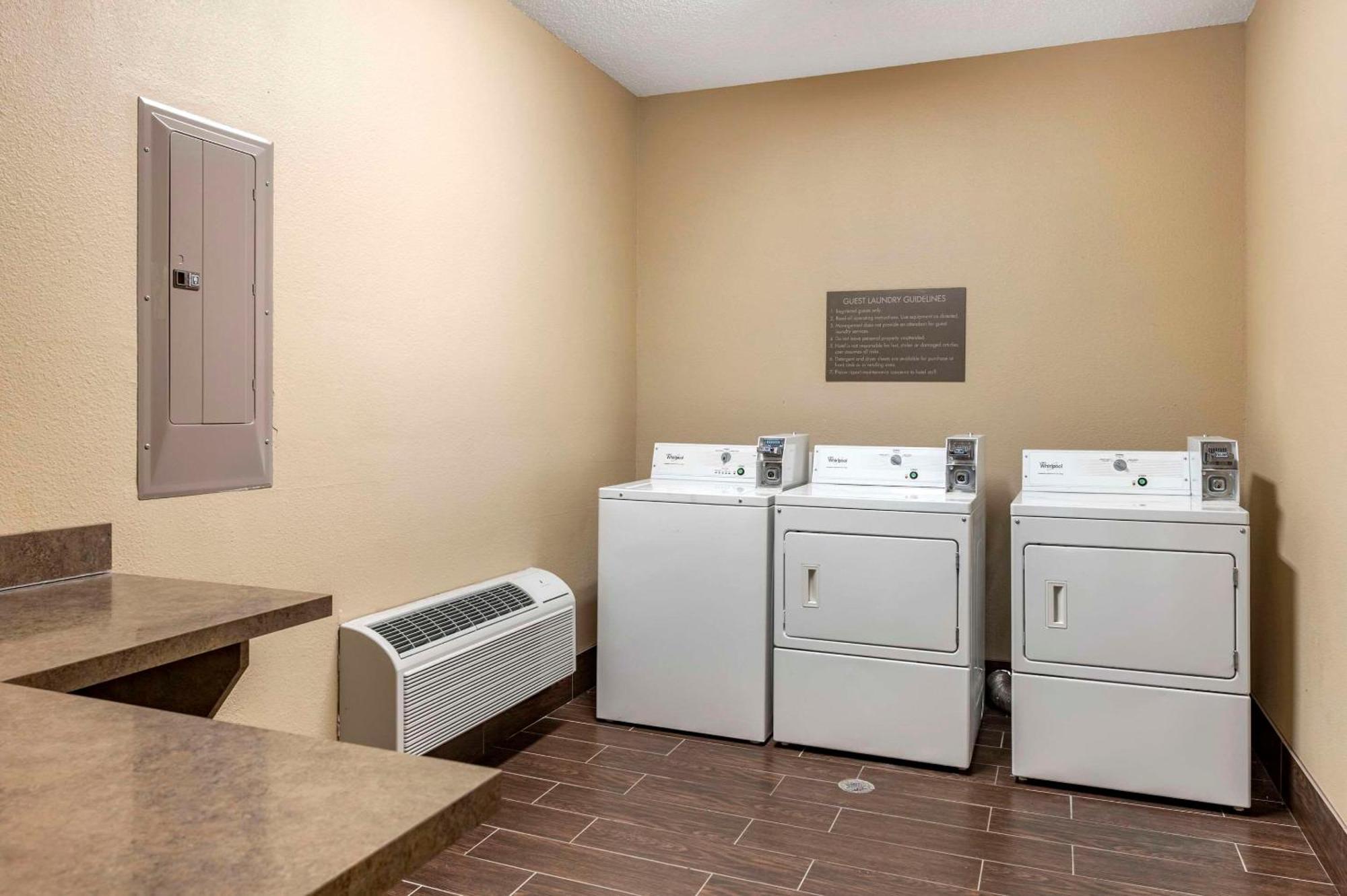 Comfort Suites Keeneland Lexington Buitenkant foto